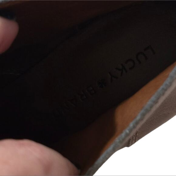Lucky Brand Ehllen Leather Taupe Heeled Ankle Bootie Almond Toe Women's Size 9 - Picture 8 of 10